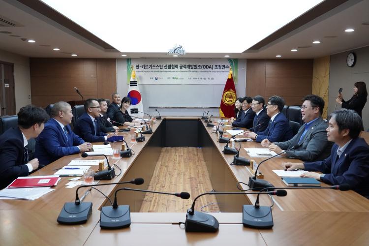 박은식 산림청장, 키르기스스탄 정부 대표단과 산림협력사업 관계관 회의 개최